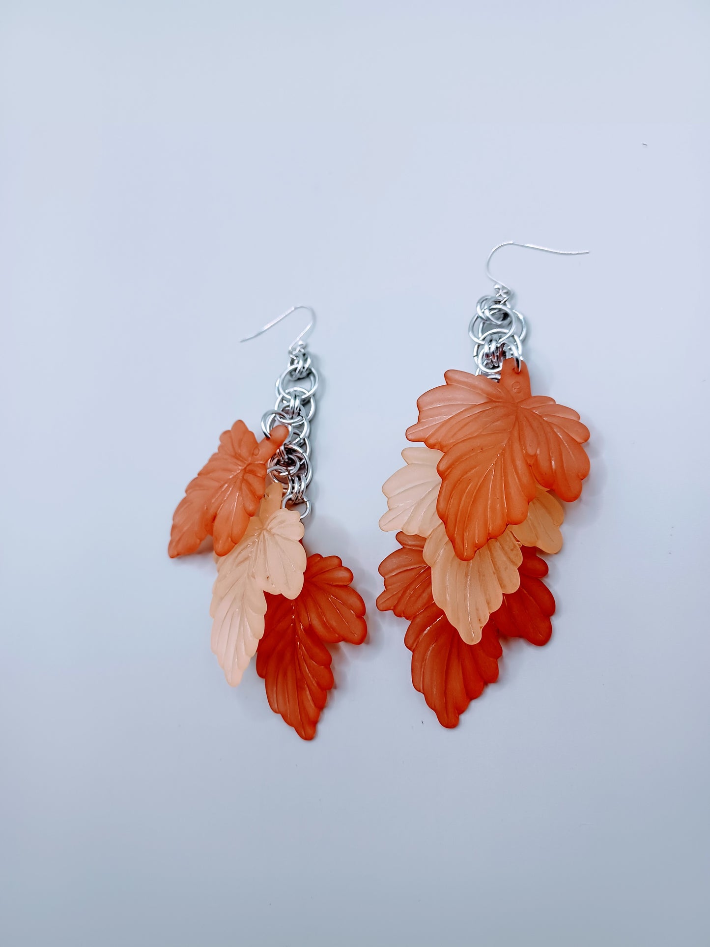 Helm Leaves Earrings Light