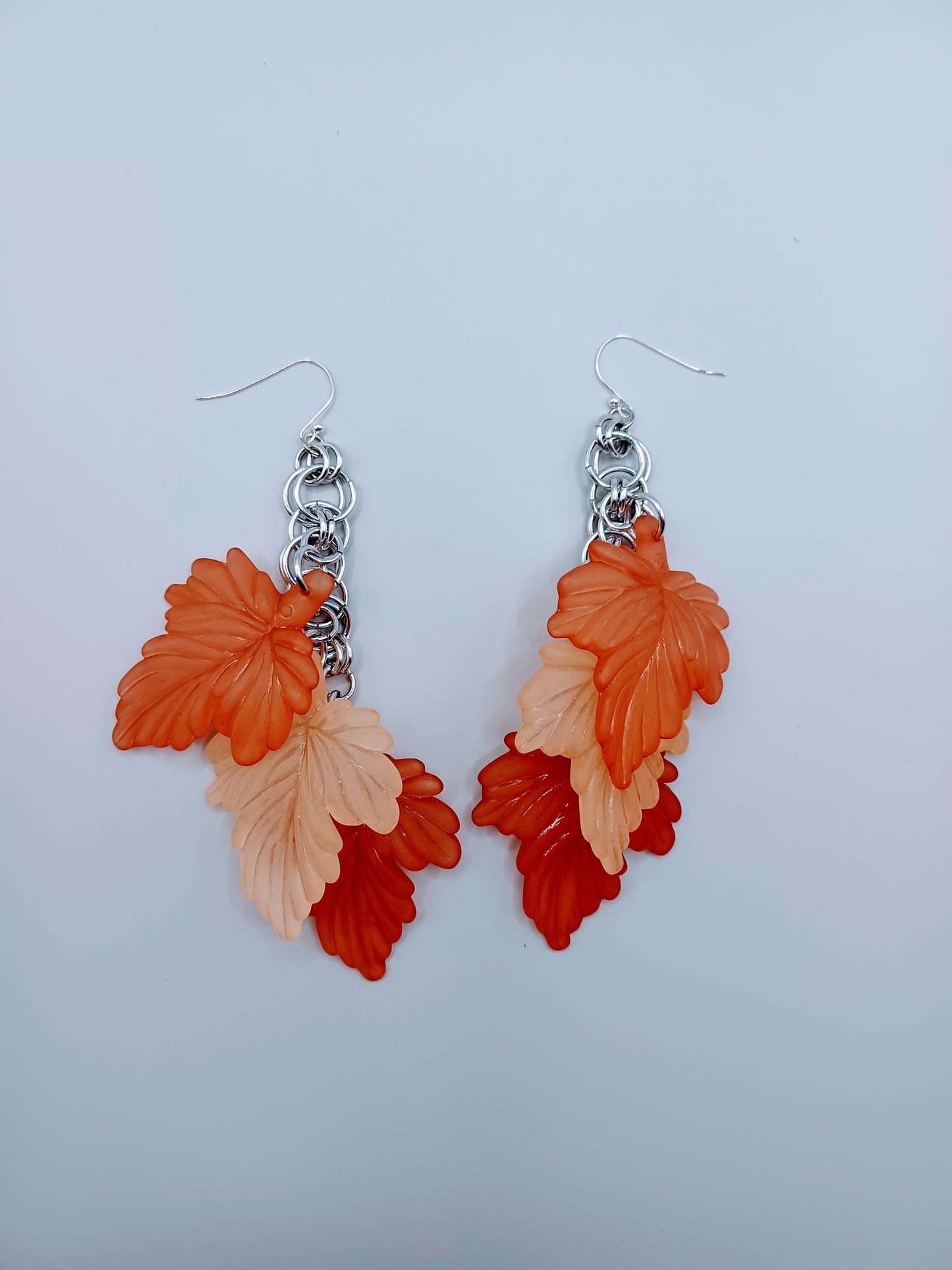 Helm Leaves Earrings Light