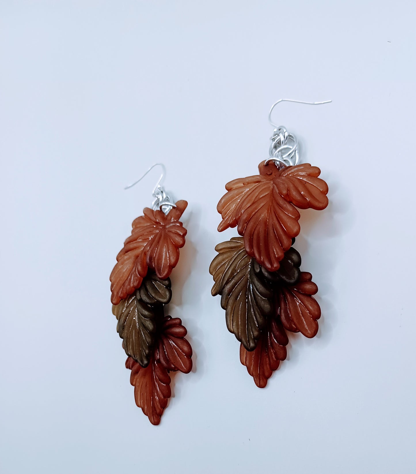 Helm Leaves Earrings Dark